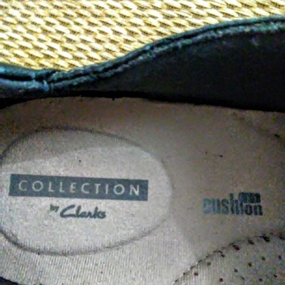 Clarks Collection Women's Cheyn Madi Flats - Picture 7 of 8